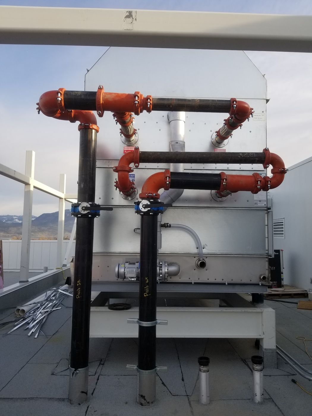 Rooftop mechanical piping